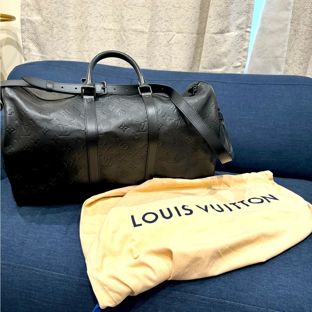 Like new Louis Vuitton 50 Shadow Noir